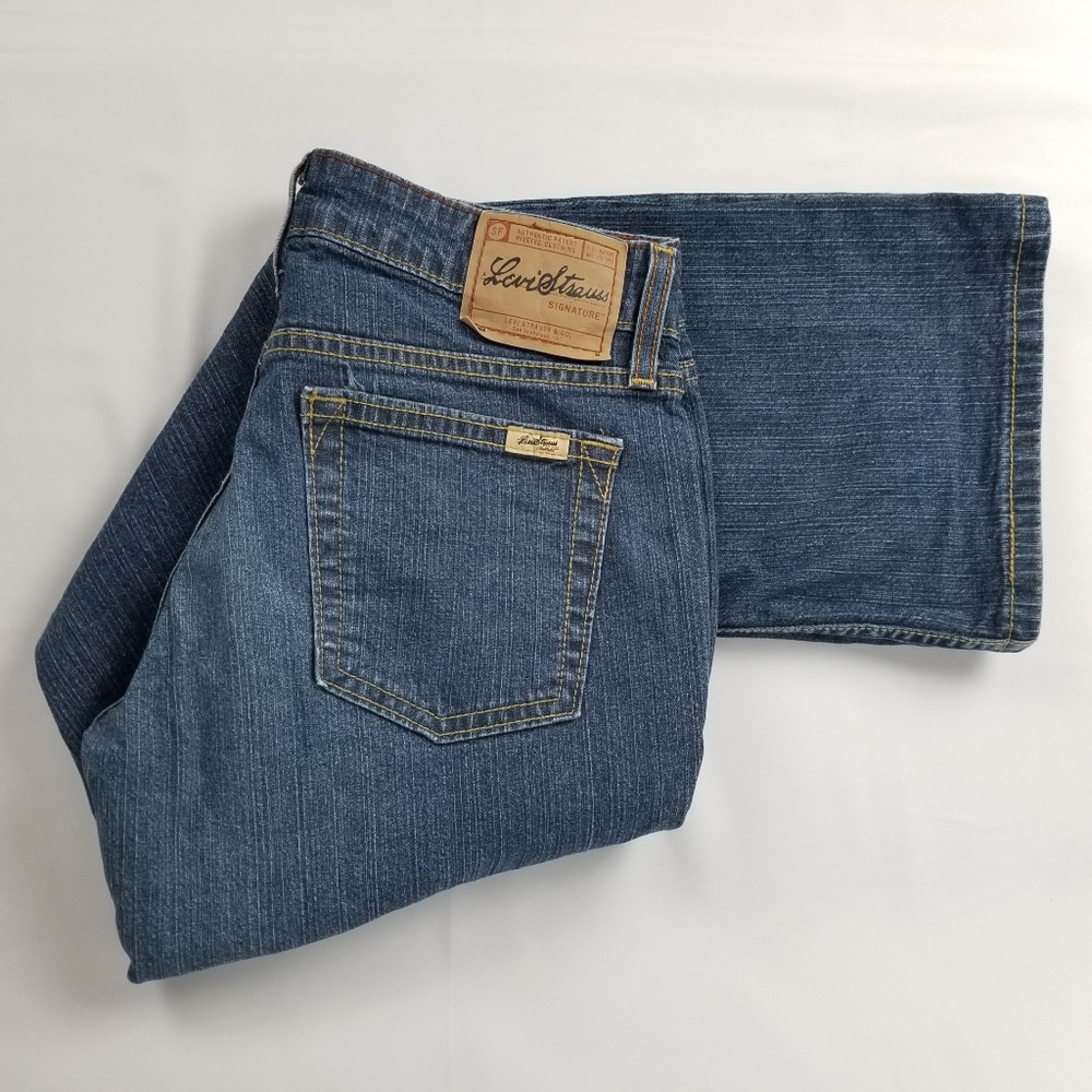 Levi's Stretch Low Rise Bootcut Juniors
